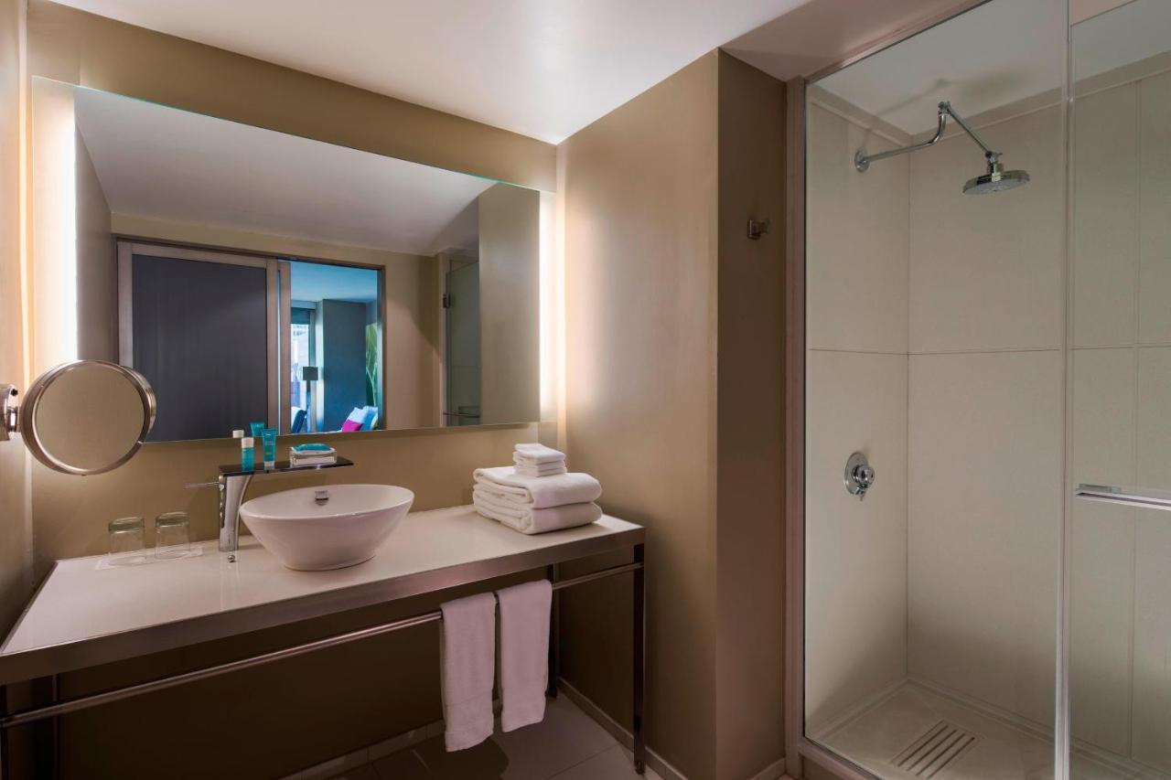 Wow-suite med kingsize-seng og udsigt til Broadway